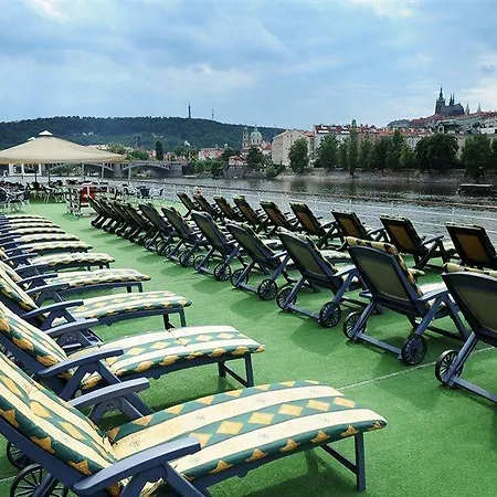 ספינת מלון Florentina Boat