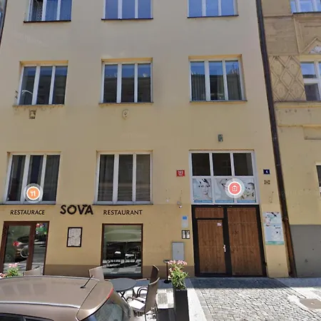 2bdr Flat Behind Museum Apartament