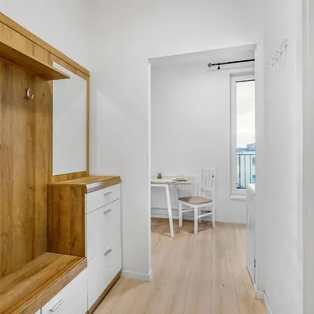In N1 Apartment