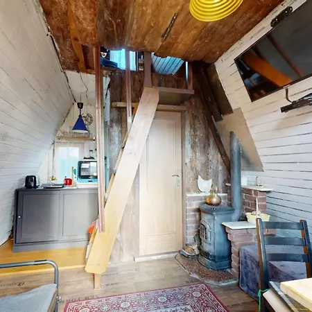 Tiny Garden House Chalet *