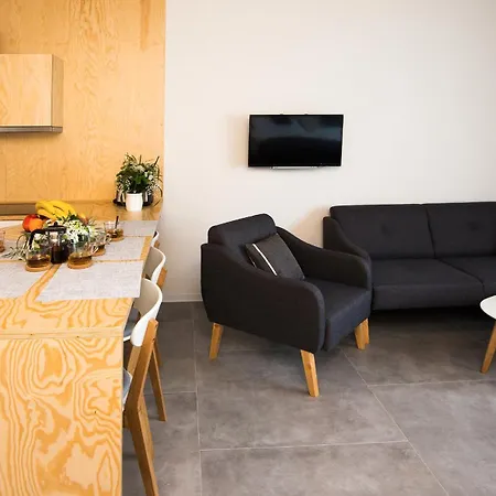 Aparthotel Trafick 4*