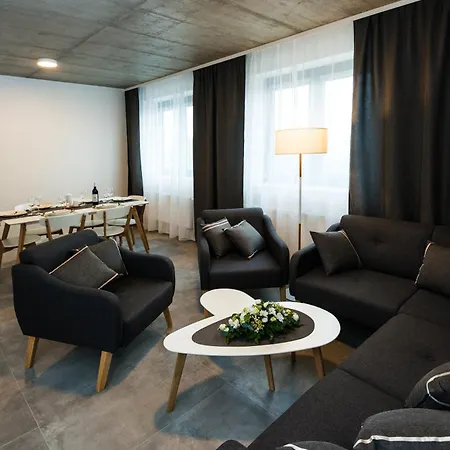 Trafick Aparthotel 4*