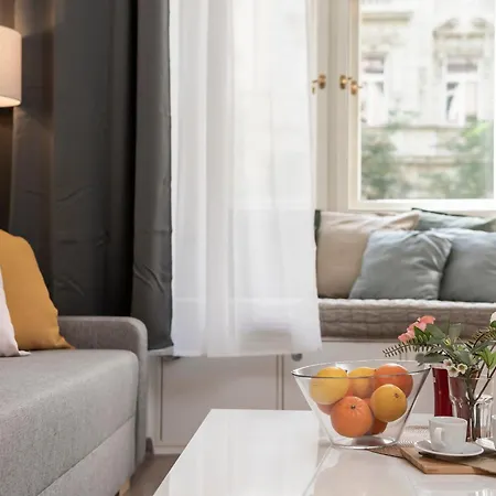 Charming By Michal&friends Apartment *