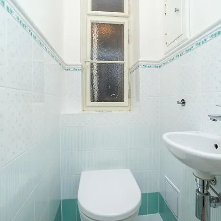 Quiet In The Old Town Apartment Prague