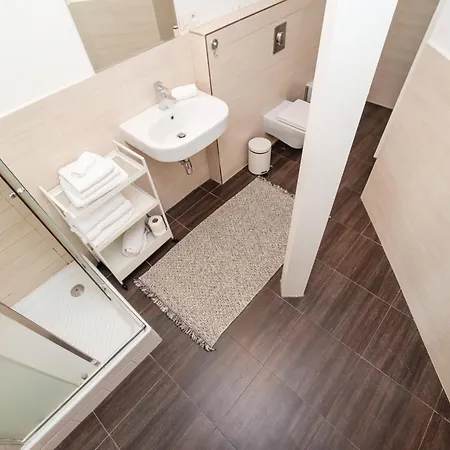 Lavish And Chic Duplex Apartment Prague