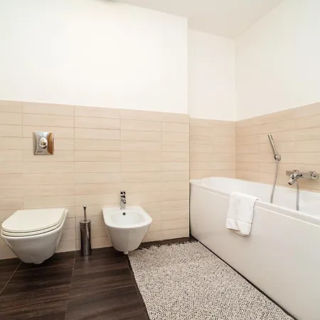 Lavish And Chic Duplex Apartment Prague