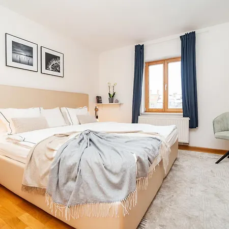 Lavish And Chic Duplex * Prague