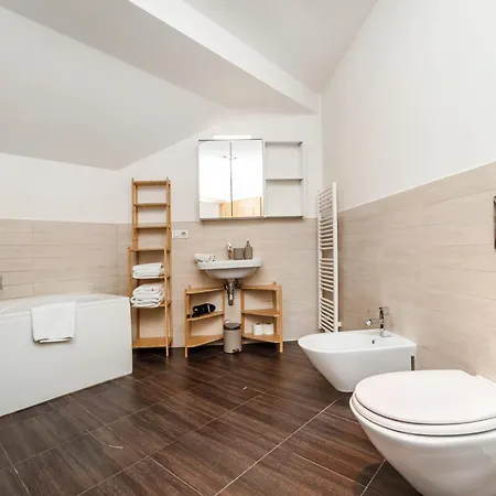 Lavish And Chic Duplex