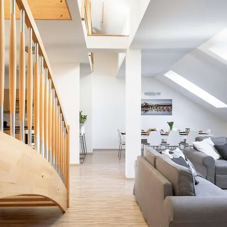 Apartment 150m² 4br Duplex Near Metro & Center