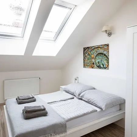 150m² 4br Duplex Near Metro & Center Apartment *