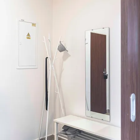 150m² 4br Duplex Near Metro & Center Apartment Prague