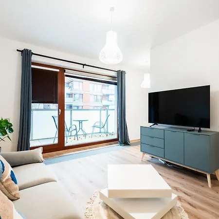 Diamond River Apartment