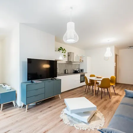 Apartment Diamond River