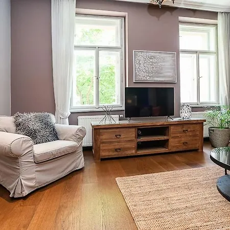 Apartment Oriental Touch River Prague