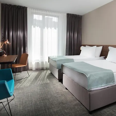 Holiday By Ihg