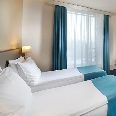 By Ihg 4* Prague