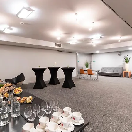 By Ihg 4* Prague