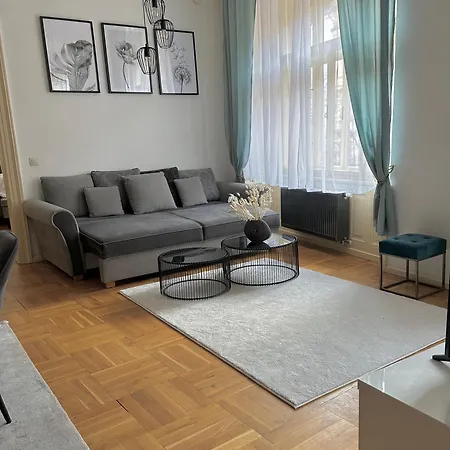 Apartment Ve Meste 2 Prague