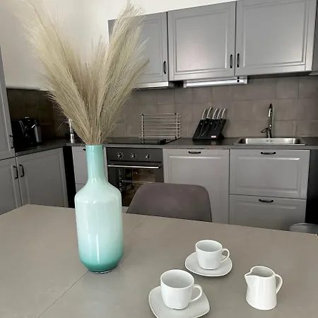 Ve Meste 2 Apartment Prague