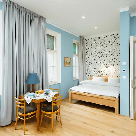 Dream Blue In Centrewenceslas Sq In Walk Apartment Prague
