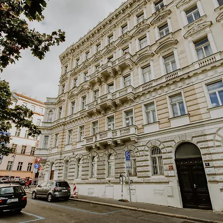 Dream Blue In Centrewenceslas Sq In Walk Apartment *