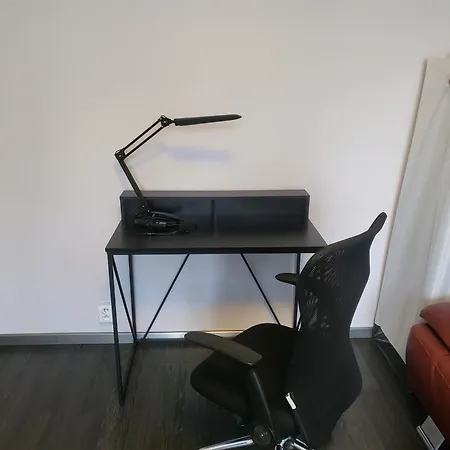 Apartment Lovely Near The Center Prague