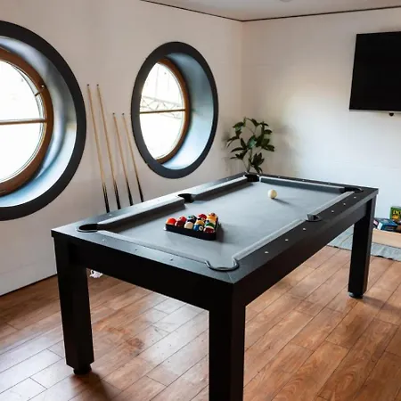 Botel Marina Prag