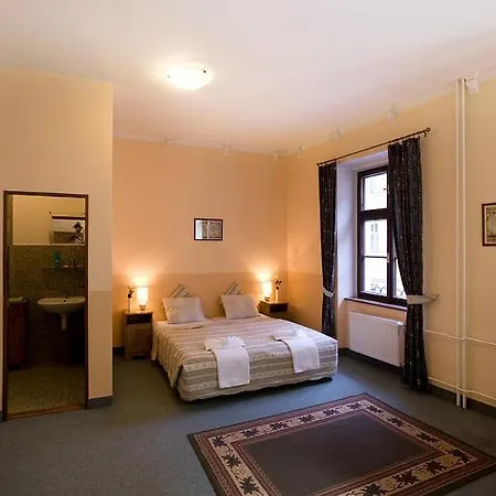 Columbo 3* Prague