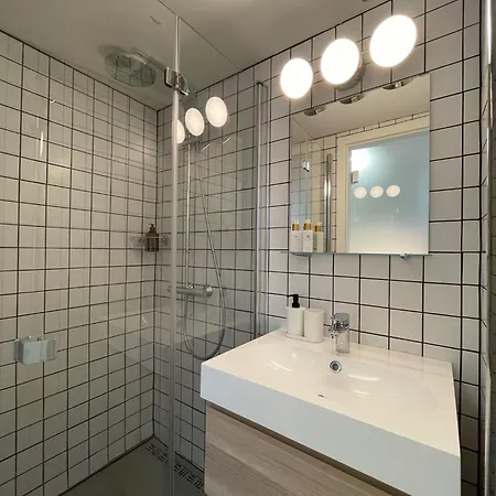 アパート Urban Retreat I Modern Boho In Lovely Letna District - 10 Minutes From Old Town プラハ