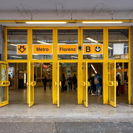 Stay2gether Blue Vibe - Metro Florenc Апартаменты *