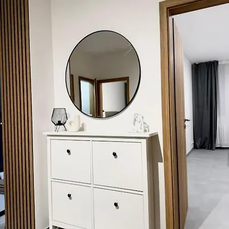 New Modern Large In New Town 3bdr Apartment Prague