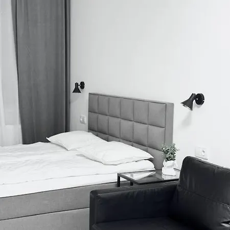 New Modern Large In New Town 3bdr *