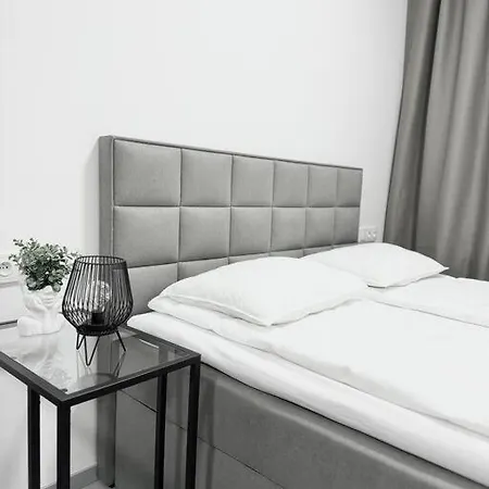 New Modern Large In New Town 3bdr Prague