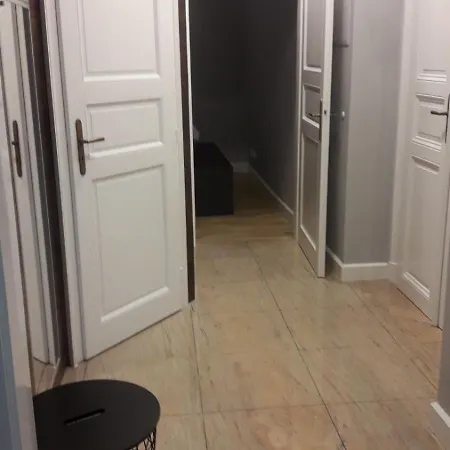 Holec Apartment *