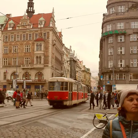 Room2-airb Next To Main Street Crowded * Prague