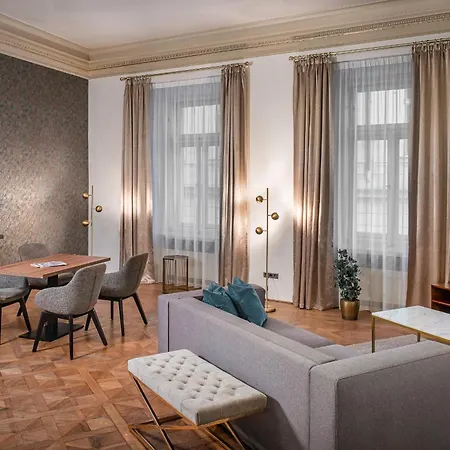 Aparthotel Golden Angel By Adrez