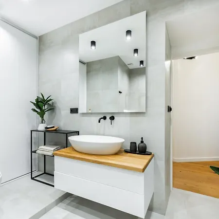 Apartment Cozy Wenceslas Square 700m Apartment, Prague