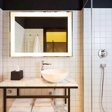 Mama Shelter 4* Prague