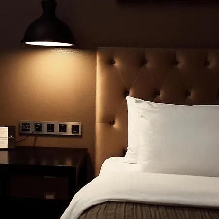 Quentin Hotel
