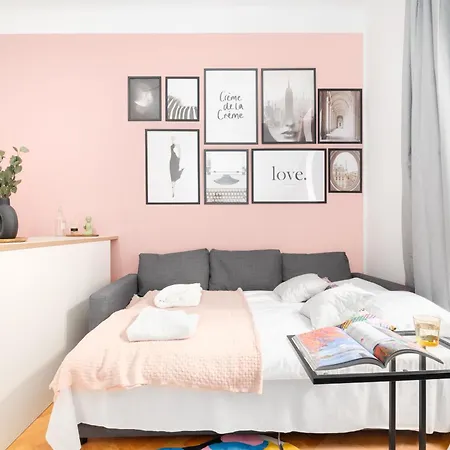 Days - Modern Apts - Fast Wifi - Netflix - 7 Min Wenceslas Sq * Praga