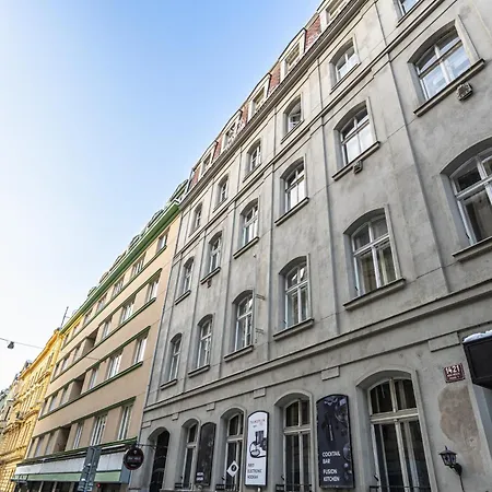 Wenceslas Square 2 Bedroom Apartment Prague
