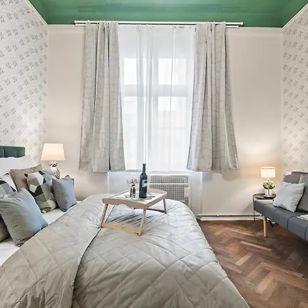 Apartman Florenc 1 By Michal&friends