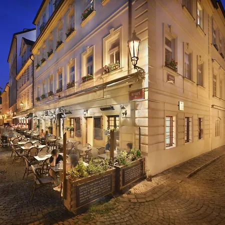 Hotel At The Golden Scissors 4*