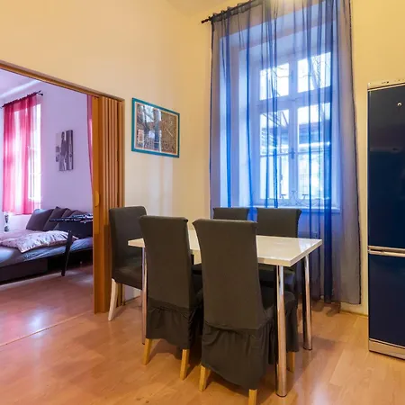 Apartment Stepanska *