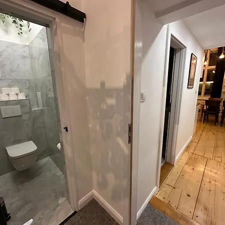 Appartement Cozy New Loft Praag