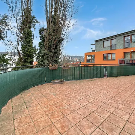 Spacious With Huge Balcony! Apartment *