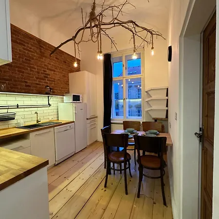 Cozy New Loft * Praga