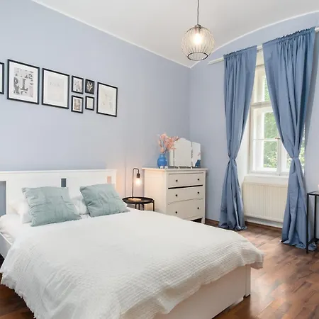 Days - Modern Apts - Fast Wifi - Netflix - 7 Min Wenceslas Sq Praga