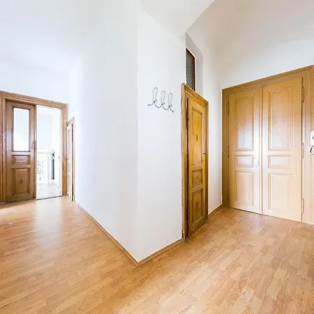 Apartment Boheme Three Prague