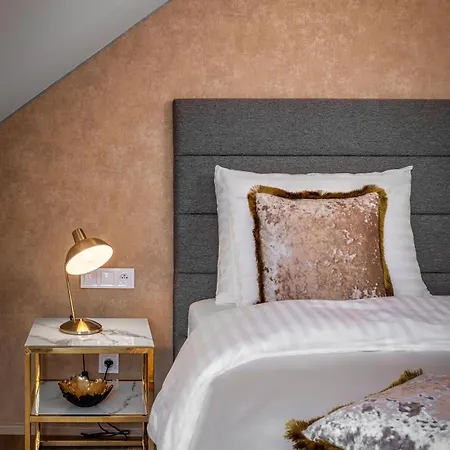 Apartamento Theatre 9 By Adrez
